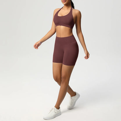 Damen-Fitnessset mit nahtlosem Sport-BH und Laufshorts, pflaumenrot