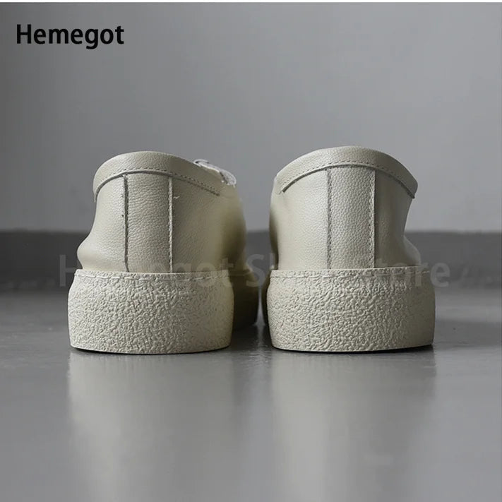 Herren-Schnürschuhe aus Leder, cremefarben, dicke Sohle, Ansicht von hinten