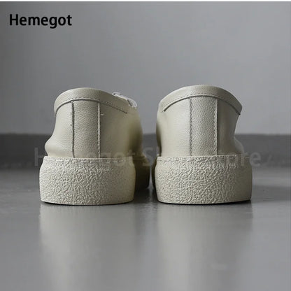 Herren-Schnürschuhe aus Leder, cremefarben, dicke Sohle, Ansicht von hinten