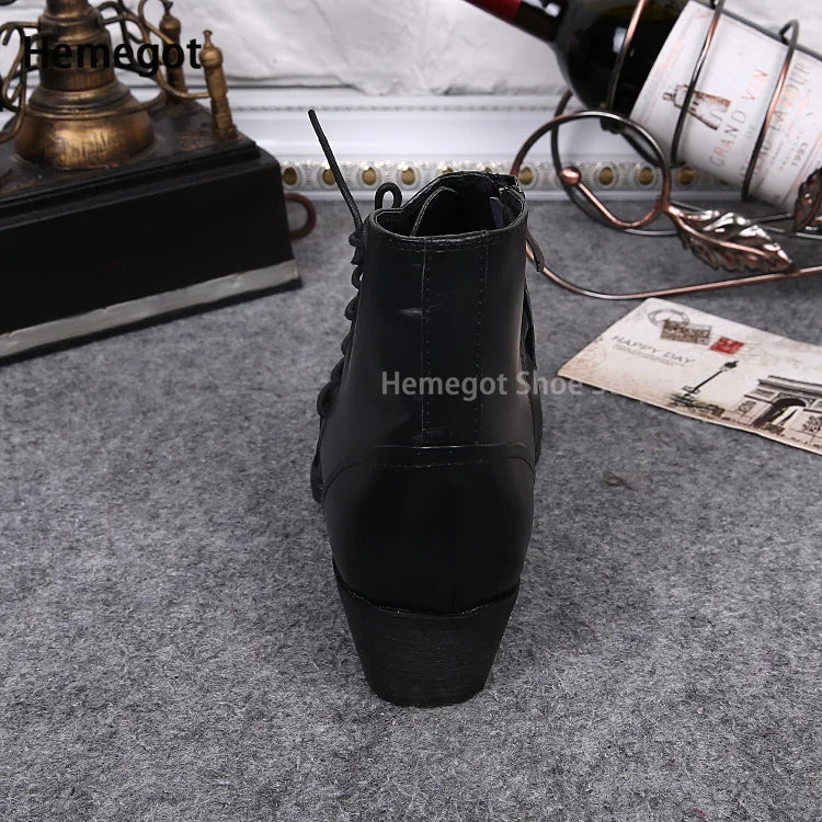 Schwarze Herren-Leder-Stiefelette mit Schnürung, Rückansicht und blockigem Absatz
