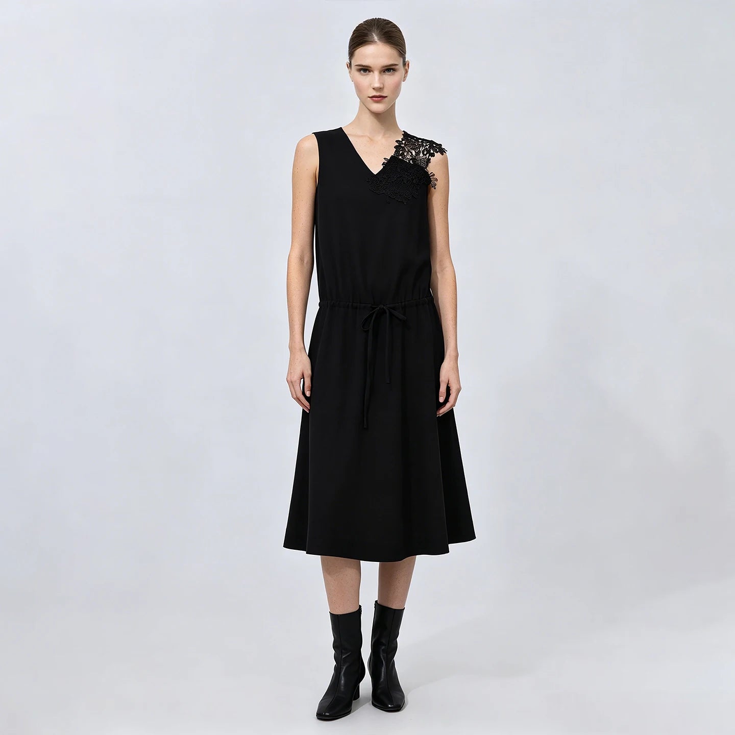 Elegantes Damenkleid Mit Kordelzug Tiefem V Ausschnitt Für Berufstätige