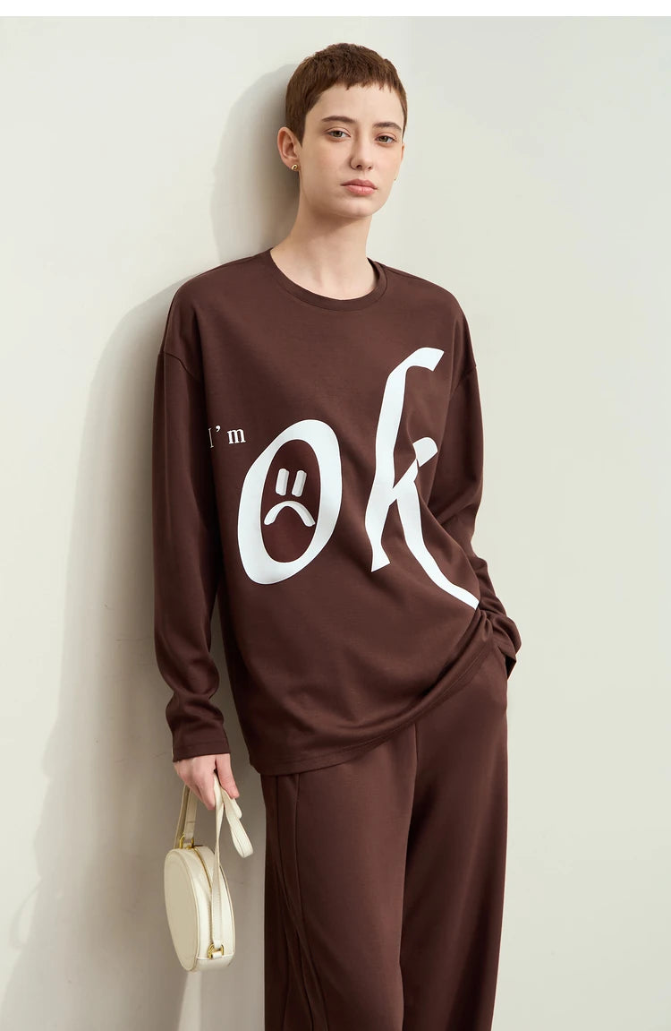 Damen T-Shirt im minimalistischen Stil mit Rundhalsausschnitt und Druckdesign