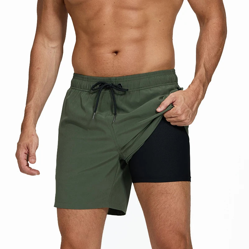 Lange Herren-Shorts aus Polyester mit Innenfutter und seitlicher Reißverschlusstasche – ideal für Strand und Fitnessstudio