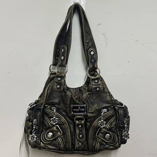 Damen-Hobo-Tasche aus Leder im Retro-Distressed Stil mit viel Stauraum und mehrfachen Innenfächern