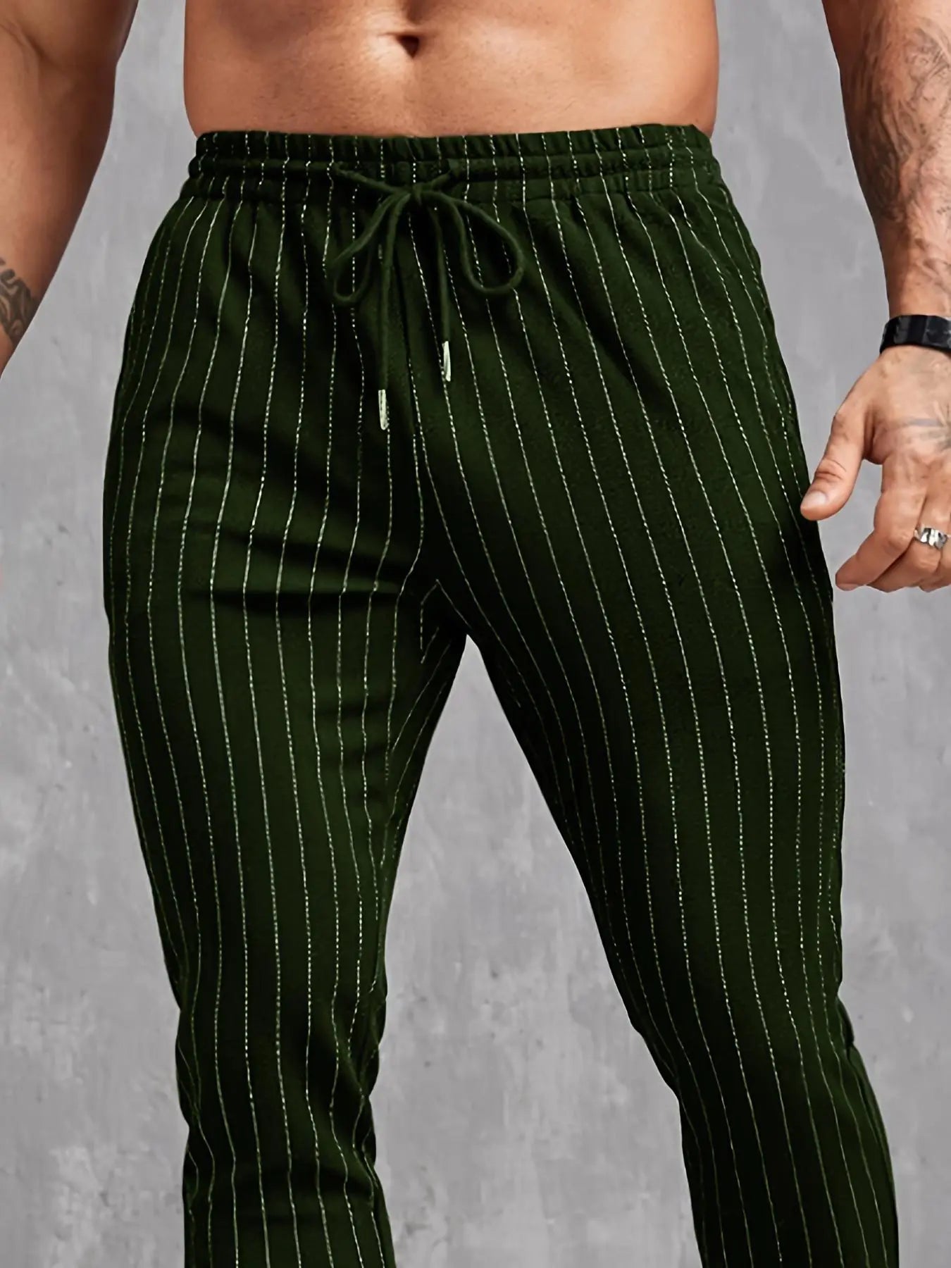 Neue Herren-Freizeithose mit gestreiften Taschen für Frühling und Sommer