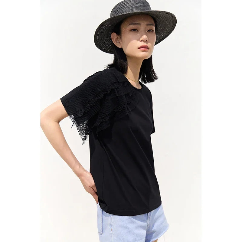 Damen T-Shirt aus mercerisierter Baumwolle im minimalistischen Patchwork-Stil mit Spitze