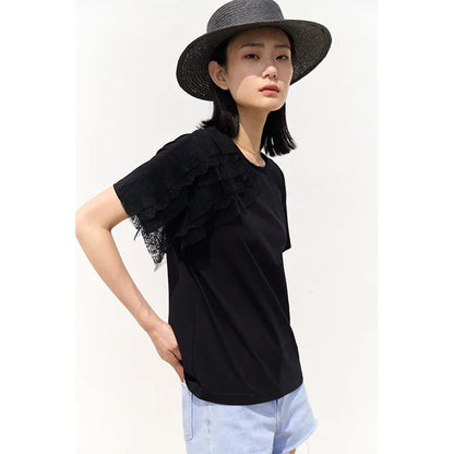 Damen T-Shirt aus mercerisierter Baumwolle im minimalistischen Patchwork-Stil mit Spitze