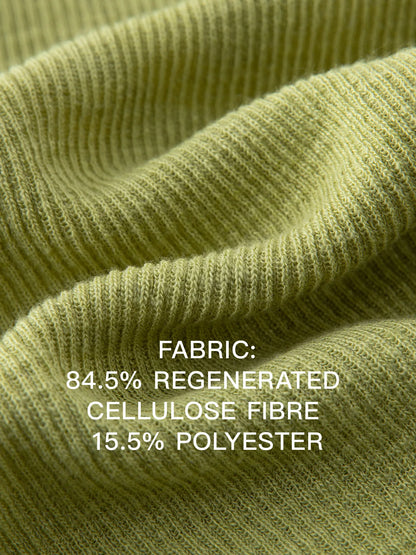Damen-Polo-Shirt aus Baumwolle mit Polokragen, tailliertem Schnitt und abgerundetem Saum – ideal für den Sommer und den Alltag