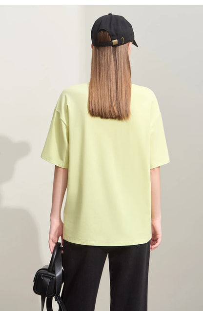 Damen T-Shirts im Minimalismus-Stil mit Stickerei und lässigen Ärmeln