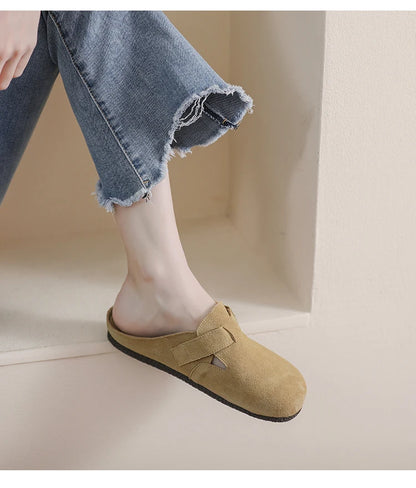 AIYUQI Hausschuhe Frauen Echt Leder 2025, Neue Große Größe 41 42 43 Frauen Sommer Schuhe Retro Oberbekleidung Flache Faule halbe Hausschuhe Frauen