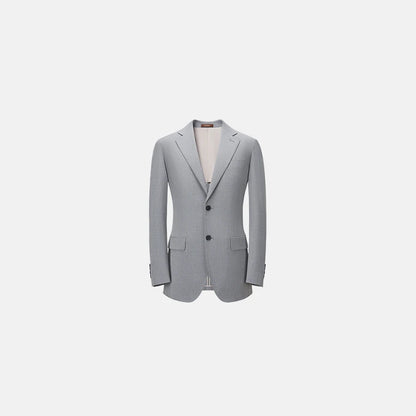 Schlanker Herren-Blazer im klassischen europäischen Stil mit hellbraunem Karomuster – ideal für Hochzeiten und formelle Anlässe