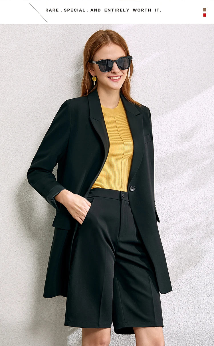 Damen Shorts im minimalistischen Stil mit hoher Taille und lässiger Passform