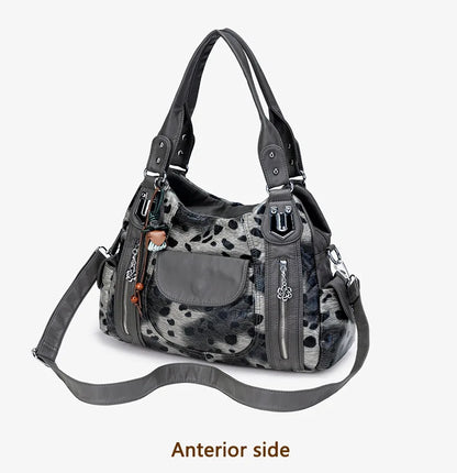 Damen-Hobo-Tasche aus gewaschenem Leder mit grau-Leoparden-Print und mehreren Fächern und viel Stauraum