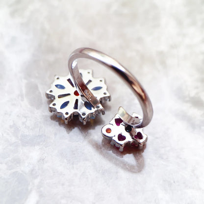 Verstellbarer Ring aus 925er Sterlingsilber mit bunten Blütensteinen