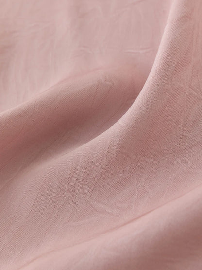 Damen-T-Shirt mit Puppenkragen – lässig, vielseitig und ideal für den Sommer.