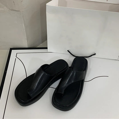 AIYUQI 2025, neue Damen-Hausschuhe, Slip-on-Strandschuhe mit flachen Sohlen, große Damensandalen mit dicken Sohlen