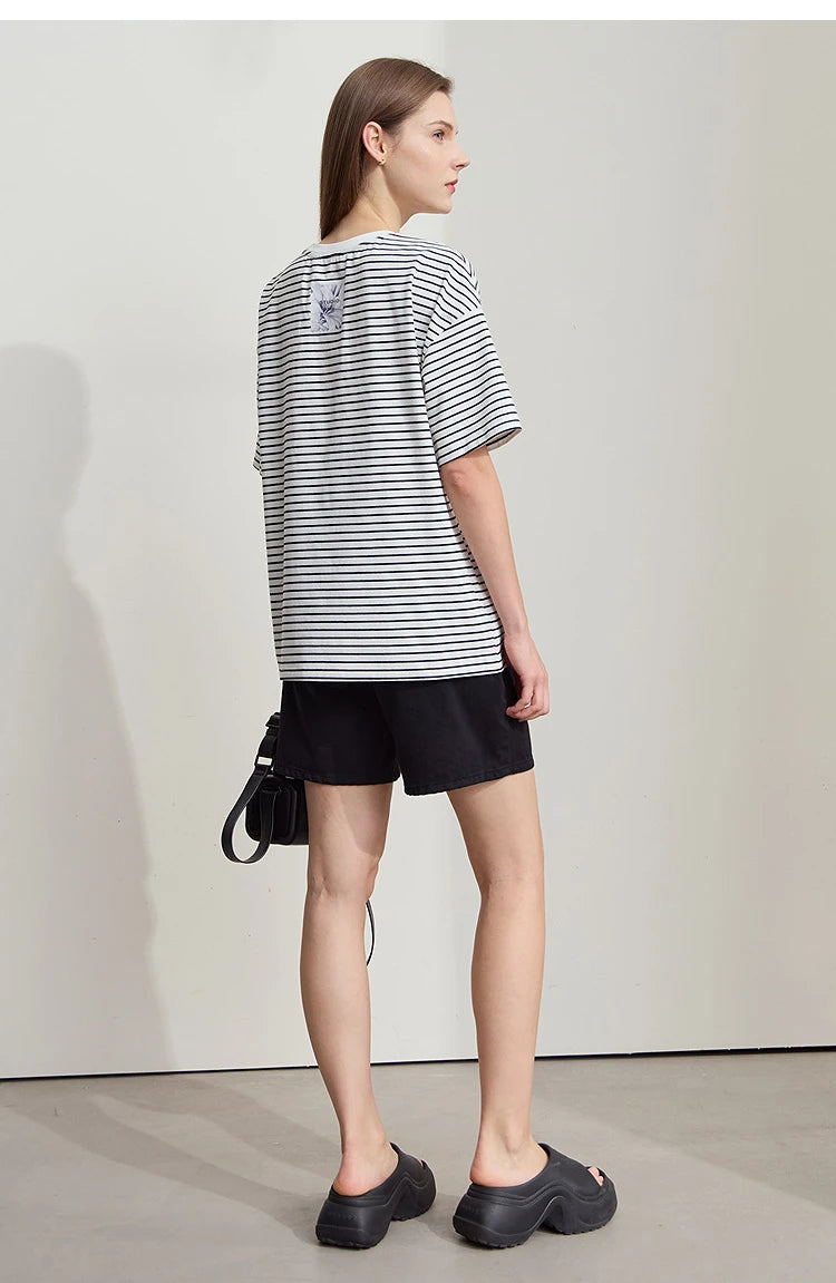 Damen T-Shirt aus reiner Baumwolle mit lässigem Streifenmuster und kurzen Ärmeln