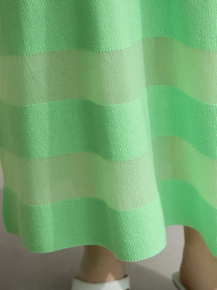 Modisches Damen Strickkleid Ärmellos Für Beruf Und Freizeit