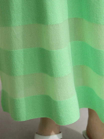 Modisches Damen Strickkleid Ärmellos Für Beruf Und Freizeit
