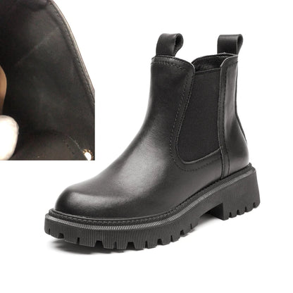 Damen-Chelsea-Boot aus schwarzem Leder mit seitlichem Elastikeinsatz und Profilsohle