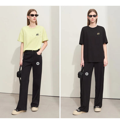 Damen T-Shirts im Minimalismus-Stil mit Stickerei und lässigen Ärmeln