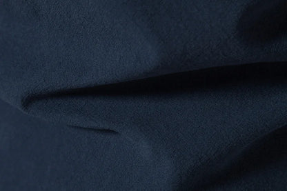 Leichtes Herren-Kurzarmhemd in einfarbigem Design – ideal für Freizeit und Business
