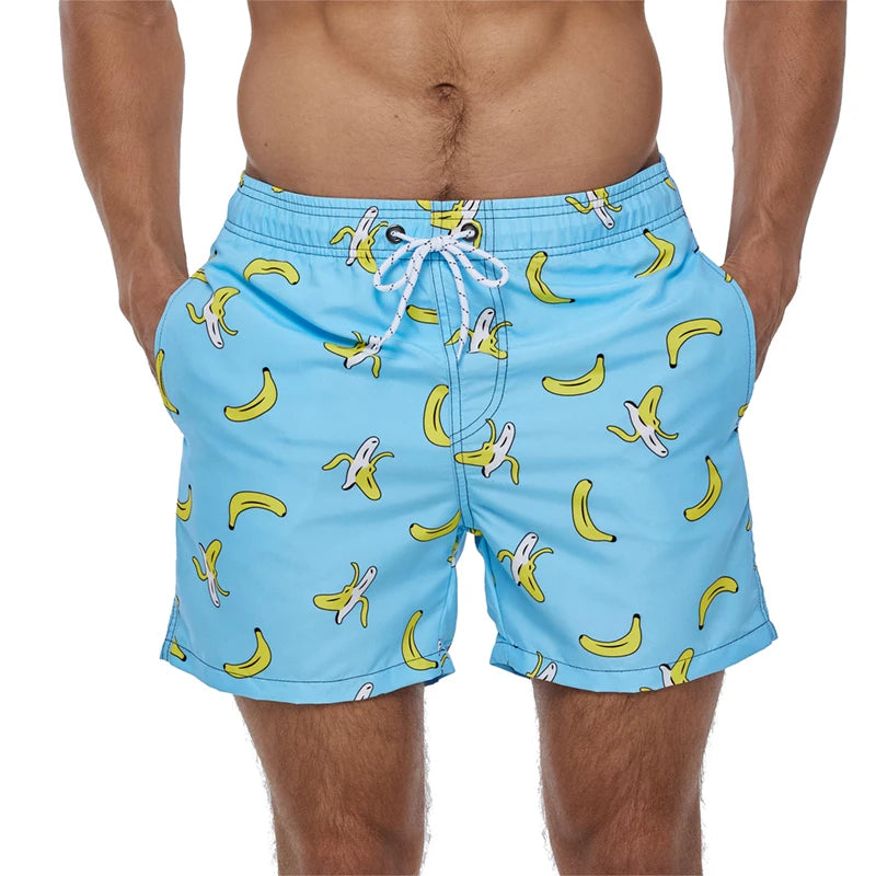 Herren-Badeshorts mit Mesh-Innenslip, verstellbarem Bund und Taschen – ideal für Sport und Freizeit.