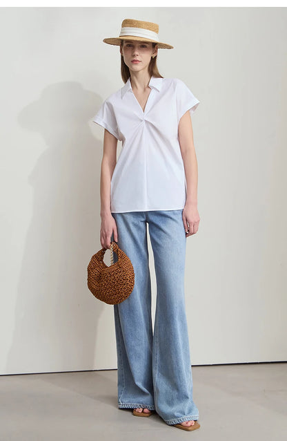 Damen Bluse im minimalistischen französischen Stil mit umlegekragen und gedrehten Falten