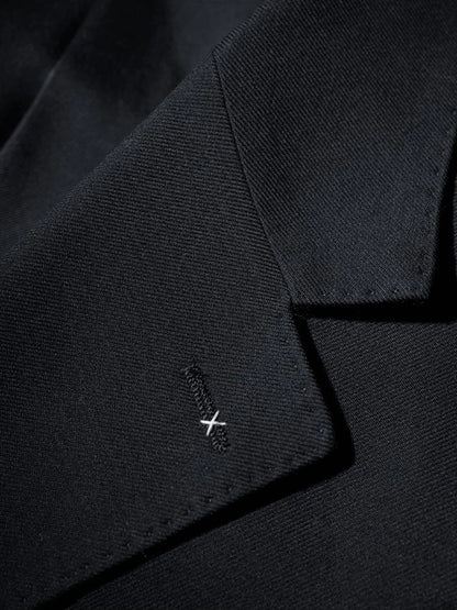 Eleganter Herrenanzug aus italienischer Wolle in Grau – Einreiher mit modischem Slim-Fit-Schnitt für Business und Hochzeit