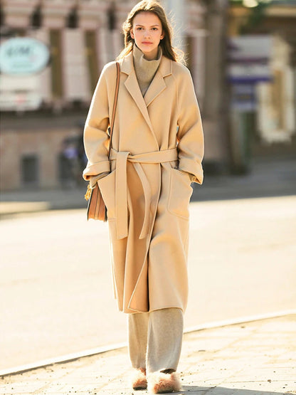 Damen Wollmantel im minimalistischen Stil mit Gürtel und Vintage-Blazer-Kragen