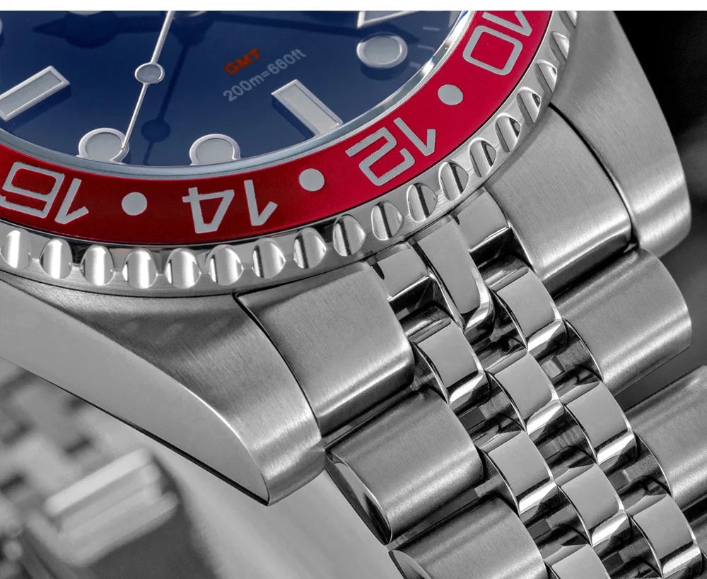 Herren-Taucheruhr mit GMT-Funktion und Keramiklünette