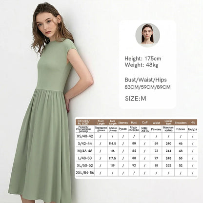 Attraktives Damenkleid Mit Komfortpassform Für Arbeit Und Freizeit