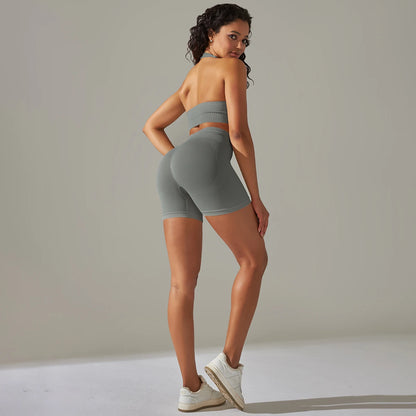 Nahtloses Yoga-Set: Bandeau-Top und Shorts, dunkelgrau mit blauem Bund, Rückenansicht