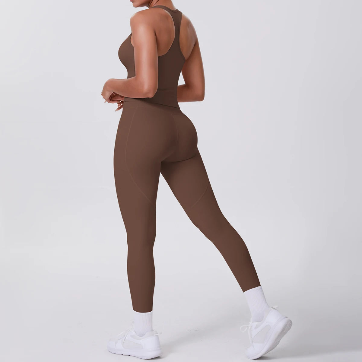 Damen Yoga-Overall, braun, Rückansicht mit Racerback, rückenfrei, figurbetont