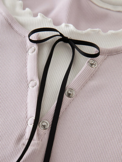 Leichter Sommeranzug für Damen in Übergröße – Lockeres Khaki-Grün Hemd mit Bluse und Shorts im Set