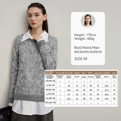 Damenpullover in Grau mit langem Ärmel und Jacquard-Muster über weißem Hemdkragen