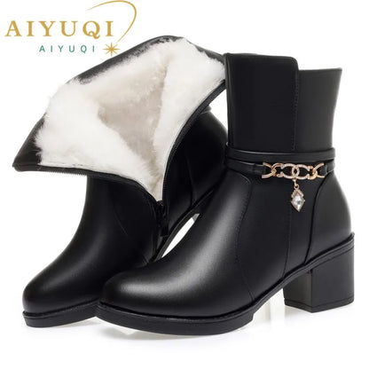 AIYUQI Women Snow Boots Winter 2025 New Genuine Leather Women Ankle Boots Round Toe Large Size Wool Women's Short Booties