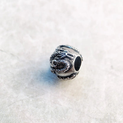 Damen-Charm-Anhänger Drache Perlen Rebel Vintage aus Sterlingsilber