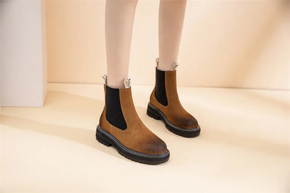 Women Winter Boots Sued Genuine Leather  New Fashion British Style Women Chelsea Boots Large Size 41　42　43 Female Ankle Boots