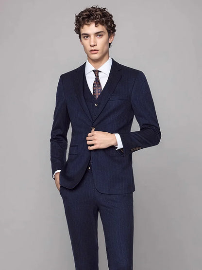 Elegante Herren-Anzughose in Tiefblau mit Streifenmuster – Slim Fit im koreanischen Stil für Büro und Hochzeit, auch in großen Größen erhältlich.