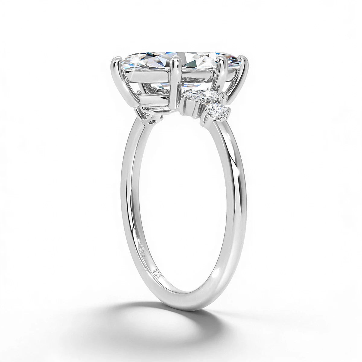 Damen-Verlobungsring aus Silber 925 mit fünf Moissanite im Marquise-Schliff, 18k Goldplattiert