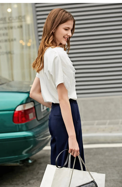 Damen T-Shirt aus mercerisierter Baumwolle im minimalistischen Patchwork-Stil mit Spitze