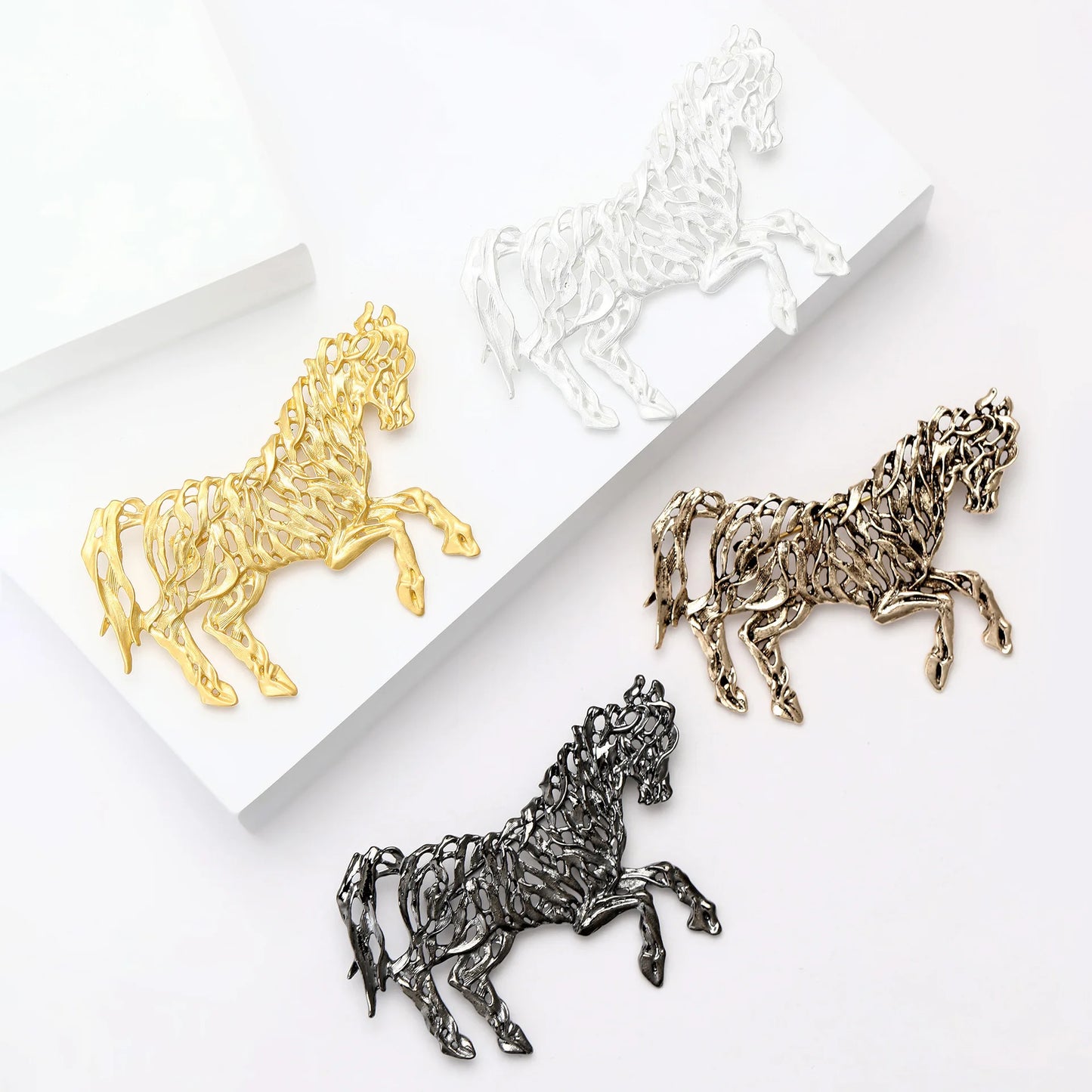 Brosche Pferd Metall Pin Schmuck Accessoire Geschenk Damen Herren
