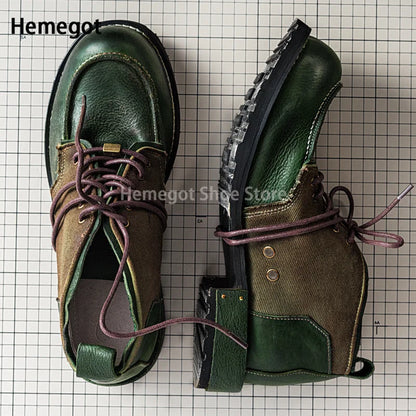 Handgemachte Derby-Schuhe für Herren in dunkelgrün/braun mit Schnürsenkeln und Kontrastdetails