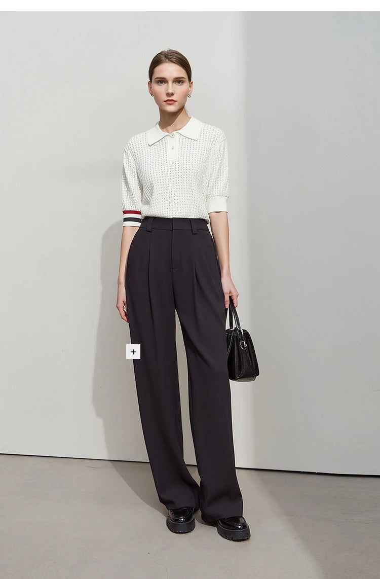 Damen-Poloshirt aus Strick, cremeweiß, Umlegekragen, Knopfleiste, mit 3-4 Ärmelstreifen