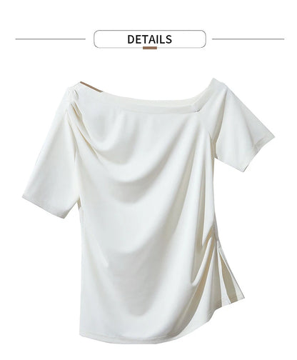 Damen T-Shirt im minimalistischen Stil mit klassischer Slim Fit Passform