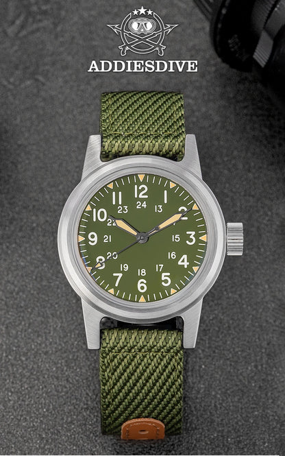 Herren-Vintage-Automatikuhr mit Bubble-Glas und Nylonarmband