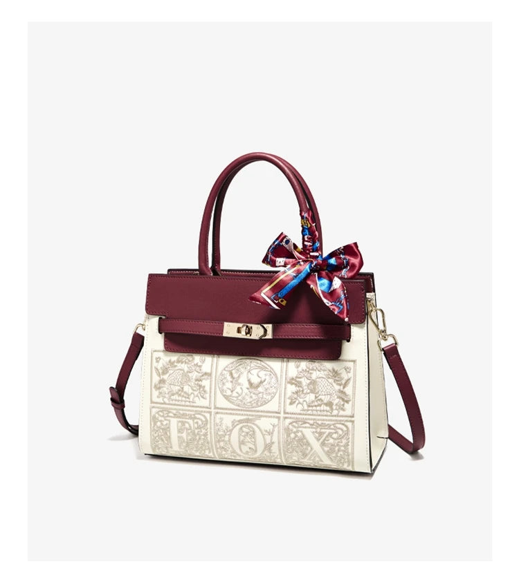Damen Schultertasche aus Splitleder mit Stickerei im chinesischen Stil