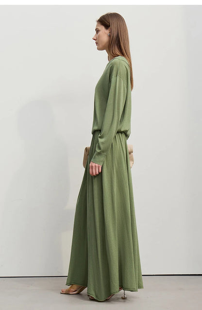 Grüner Strickpullover mit langen Ärmeln und schmalem Bündchen, A-Linie mit Bund