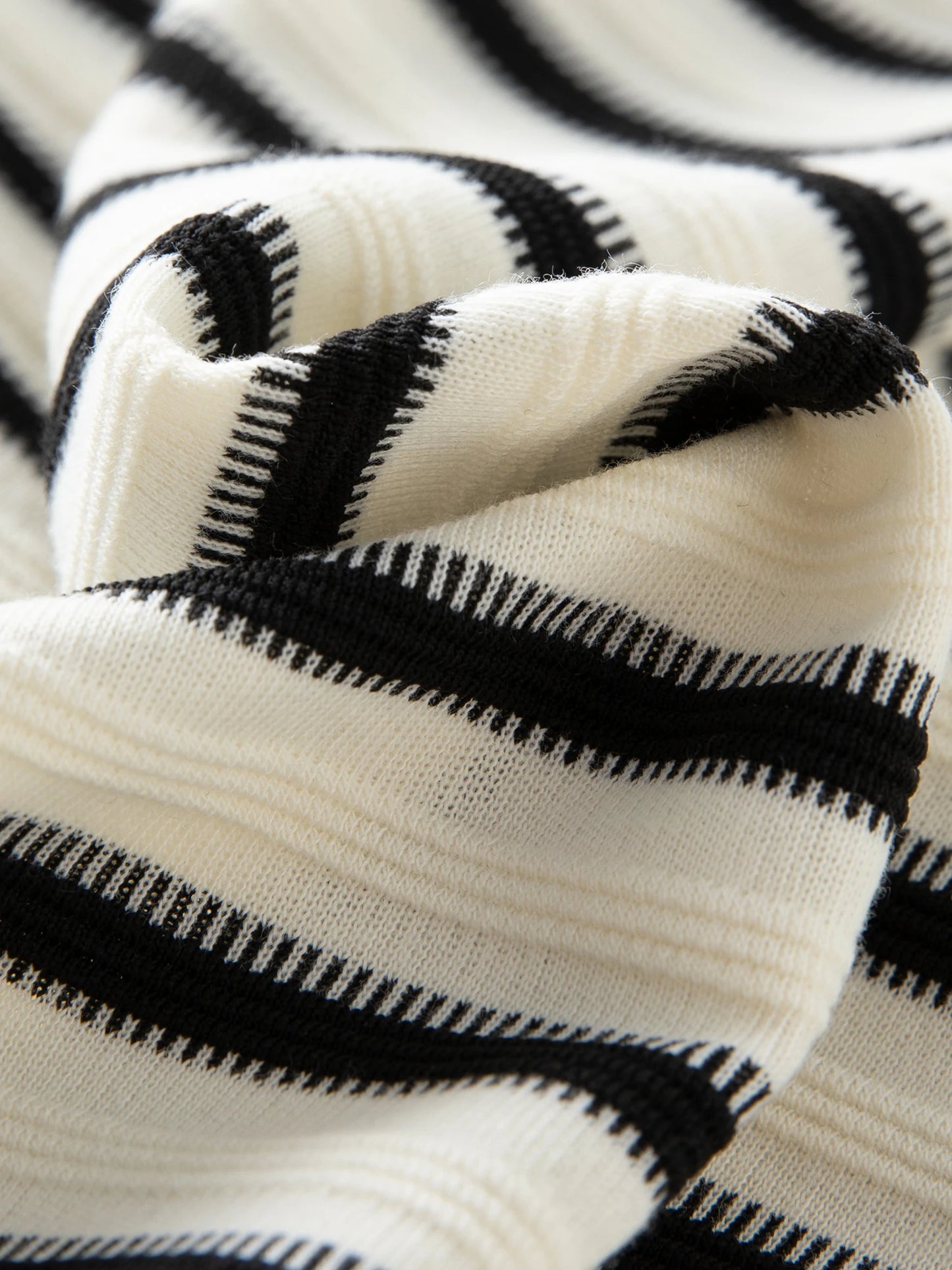 Damen-Pullover in Übergröße mit Schleifendetail – ideal für den Sommer und den Arbeitsalltag